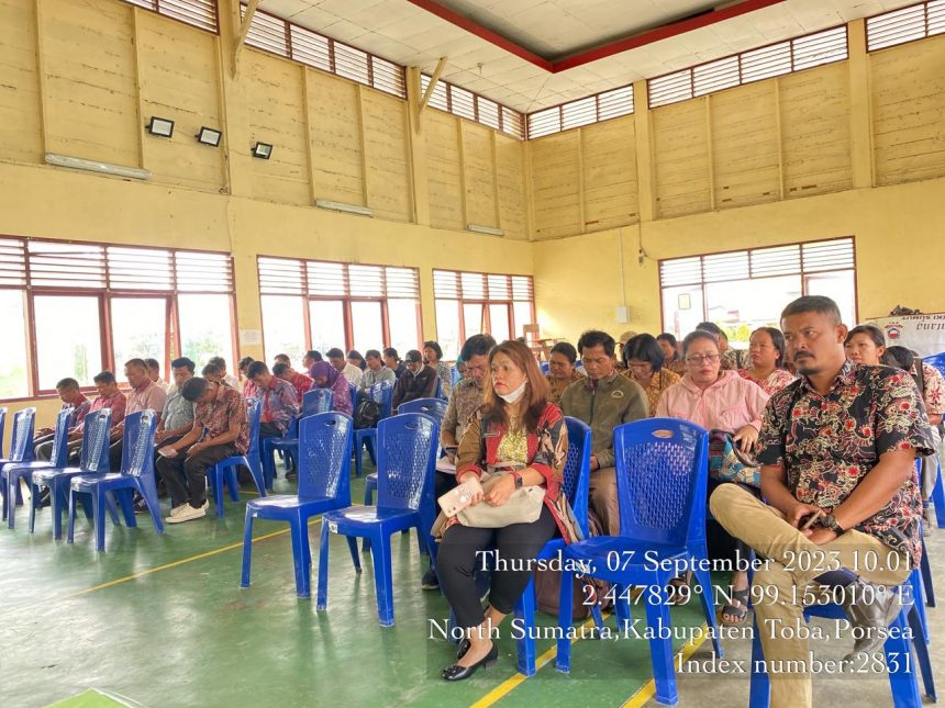 Sosialisasi Rencana Perlindungan Lahan Pertanian Pangan Berkelanjutan (RPLP2B) di Kabupaten Toba Sosialisasi Rencana Perlindungan Lahan Pertanian Pangan Berkelanjutan (RPLP2B) di Kabupaten Toba